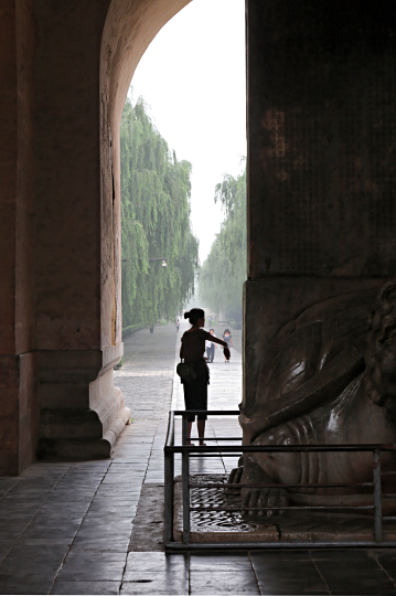 Beijing - Gate into the Spirit Way