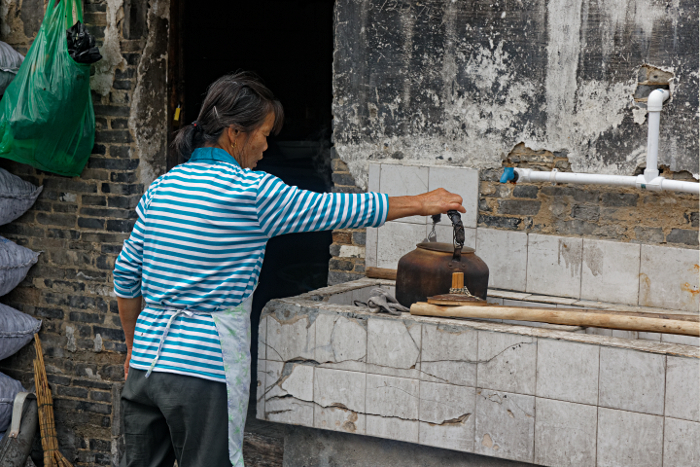 Shanghai Water Towns - Rusty Kettle