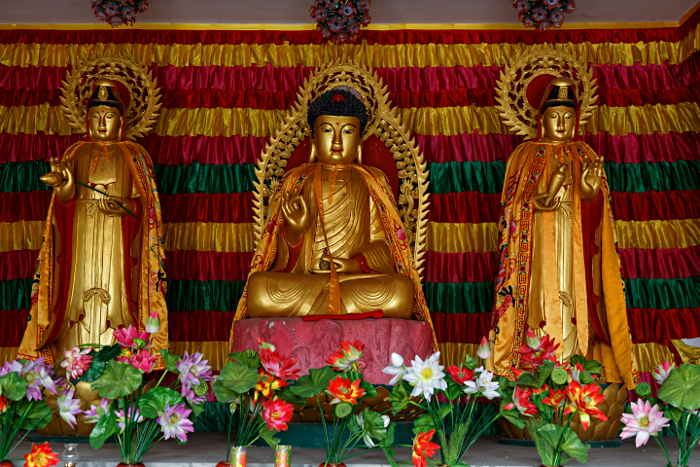 Shanghai Water Towns - Buddhas