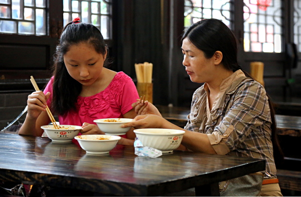 Szechuan Province, China
 - Chinese Eating Chinese