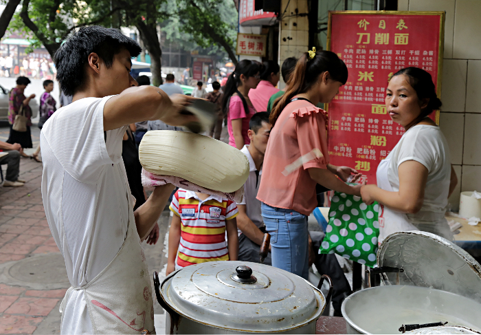 Mt Emei And Leshan - Peeling Vegetables