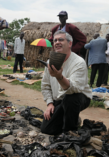 Market Day, Uganda - Ari and Medicinal Horn