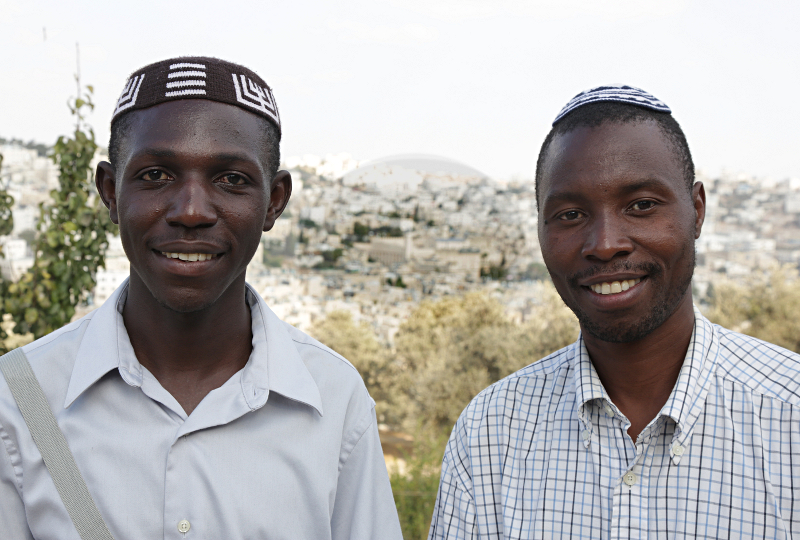 Tarphon and Moshe in Israel - Moshe and Tarphon at 