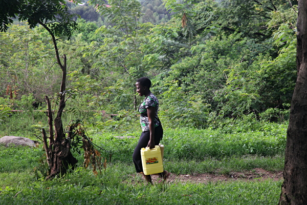 Visiting the Abayudaya in Nabugoye, Uganda - Taking Water Home from the Well