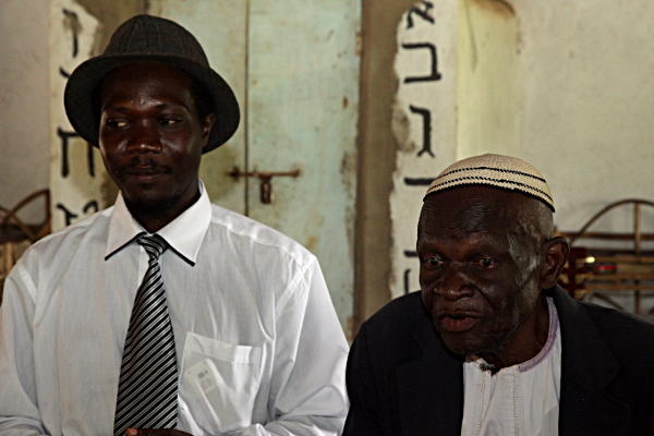 Visiting the Abayudaya Tribe in Putti, Uganda - Enosh Translating the Elder's Words