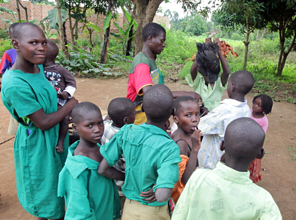 Visiting the Abayudaya Tribe in Putti, Uganda - Chicken Delivery