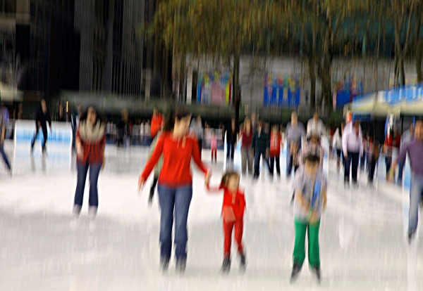 New York in November 2011 - Skating at Bryant Park