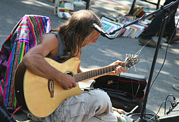 August in the US - Old Hippie in Berkeley