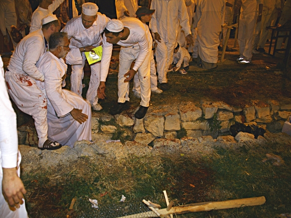 Samaritan, Shomronim, Passover Sacrifice - I'm not sure what happened here - but note the trench where the lambs were slaughtered and the blood collected