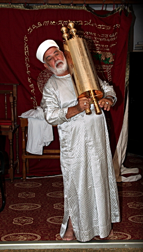 Samaritan, Shomronim, Sukkot,Tabernacles - Yosef Cohen holding the closed 