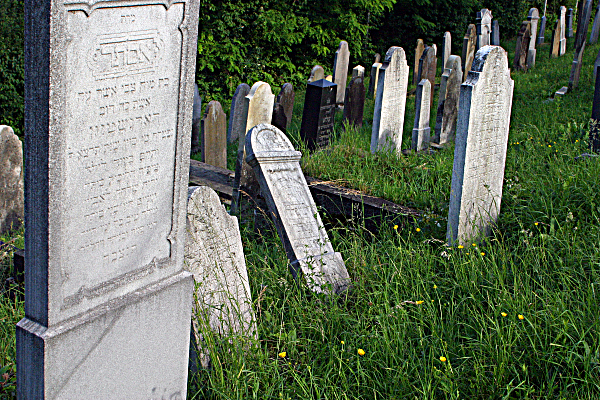 Slovakia Weather - Jewish Cemetery in Presov