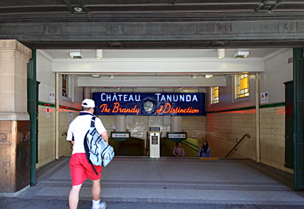 Sydney - Chateau Tanunda at St James Station - It hasn't changed one iota since I used to get dressed up - to go to 